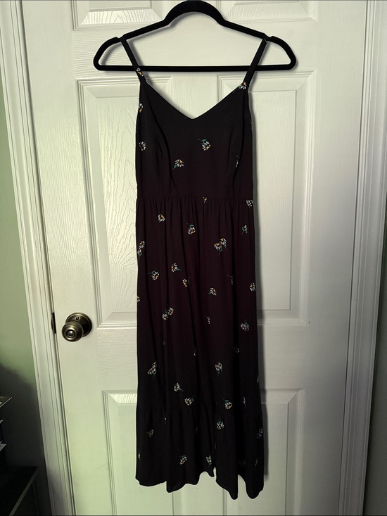 Old Navy Dresses & Skirts - Black Floral Spaghetti-Strap Maxi Dress